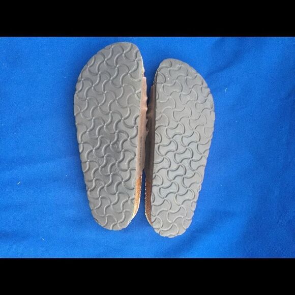 Birkenstock size 37  - Picture 6 of 7